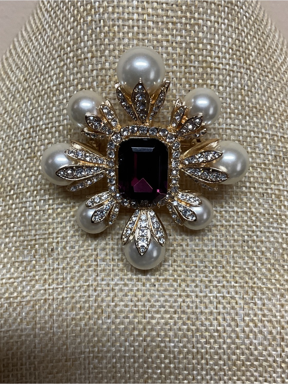 Vintage CINER CN Brooch
